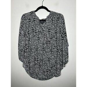 Torrid Harper 3/4 Long Sleeve V Neck Blouse Shirt Black White Womens Size 0